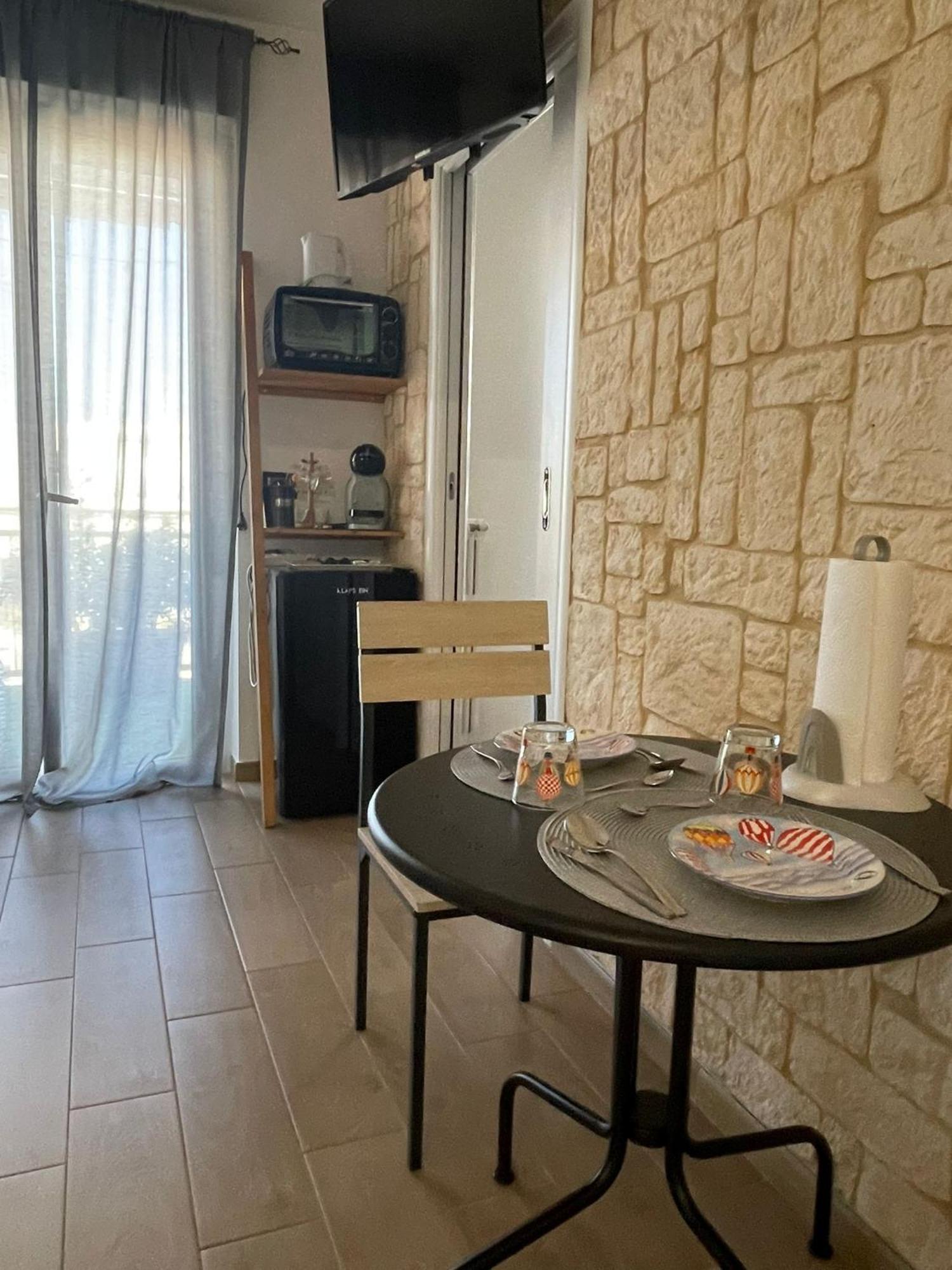 Wanderlust House Hotel Bari Exterior foto