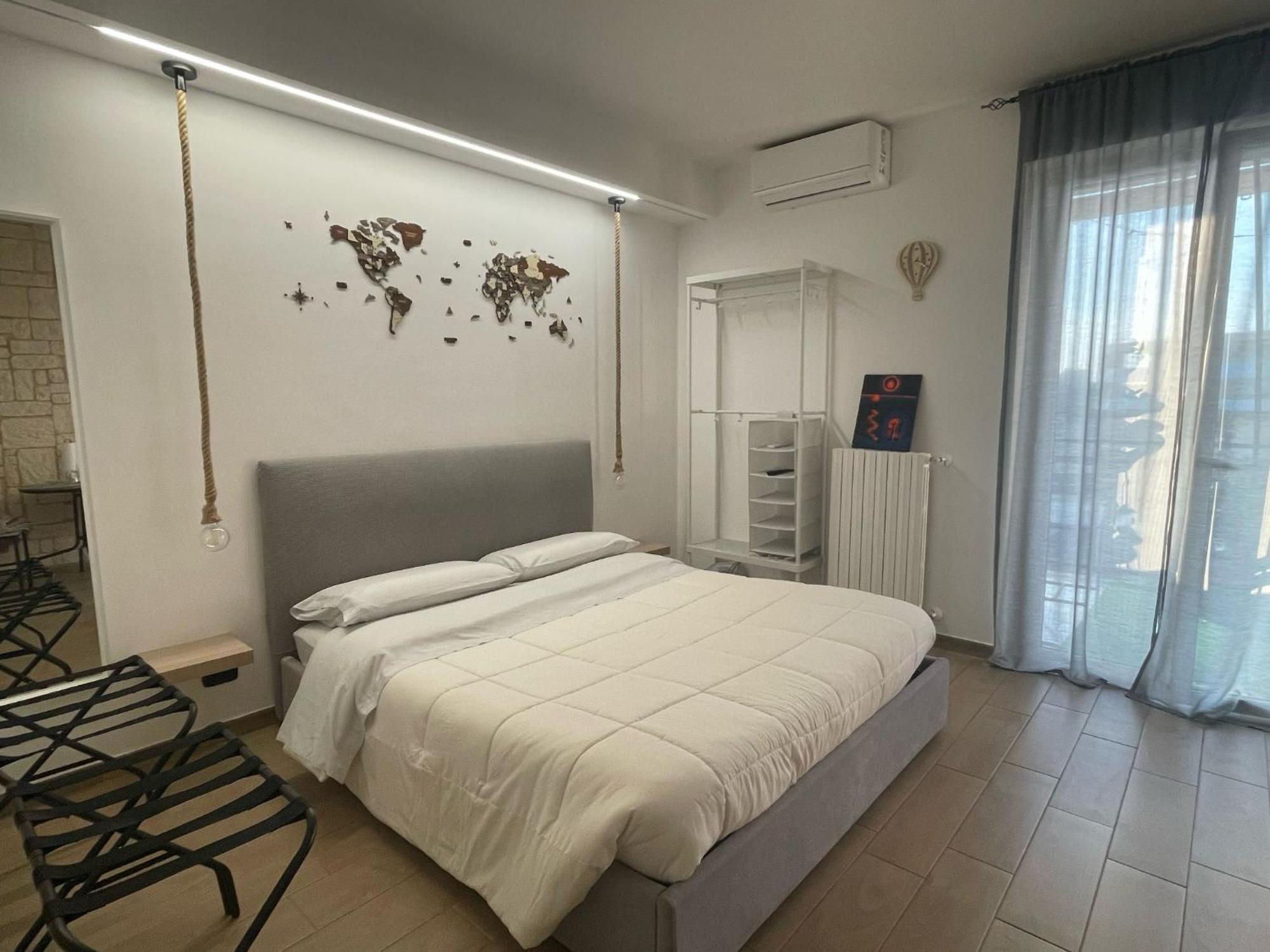 Wanderlust House Hotel Bari Exterior foto